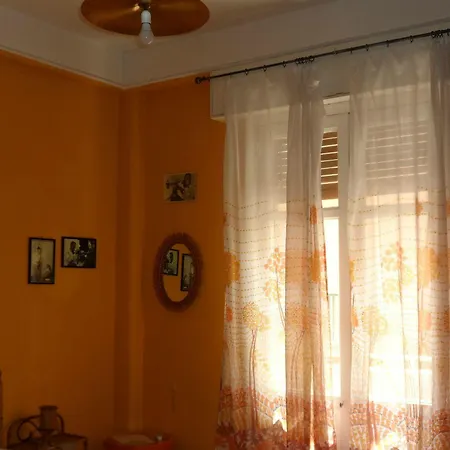 Bed and Breakfast Radioretro 3*
